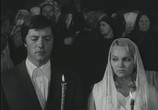 Сцена из фильма Рожденная революцией (1974) Рожденная революцией сцена 4