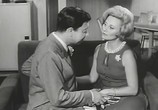 Сцена из фильма Не доверяйте, дамы! / Méfiez-vous, mesdames! (1963) Берегитесь, дамы! сцена 2