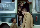Сцена из фильма Маленький угольщик / Le petit bougnat (1969) Маленький угольщик сцена 2
