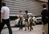 Сцена из фильма Собака в ящике / Kuche v chekmedzhe (1982) Собака в ящике сцена 3