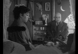 Сцена из фильма Улица стыда / Akasen chitai (1956) Улица стыда сцена 4