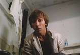 Сцена из фильма Маленькие человечки Большевистского переулка, или хочу пива (1993) Маленькие человечки Большевистского переулка, или хочу пива сцена 3
