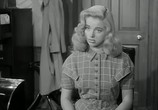 Сцена из фильма Последняя страница / The Last Page (1952) 